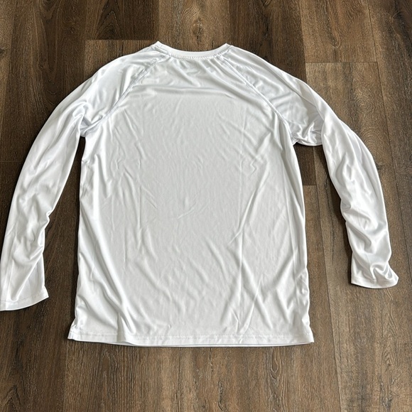 Baleaf white long sleeve polyester shirt. Men’s size small. Like new condition. - Picture 5 of 5